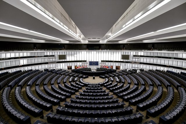 Debatir al modo en que se hace en la UE